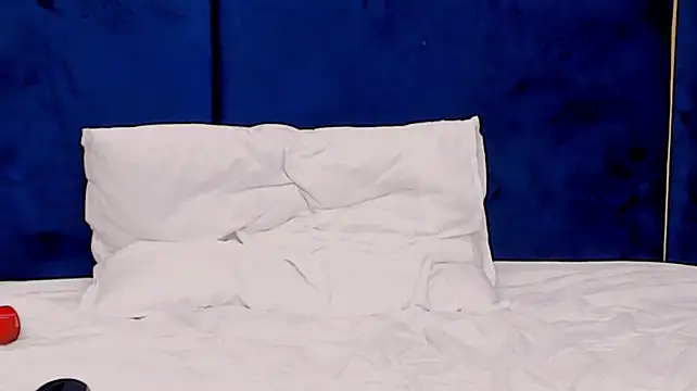 Chat +18 de tenny_shy ao vivo