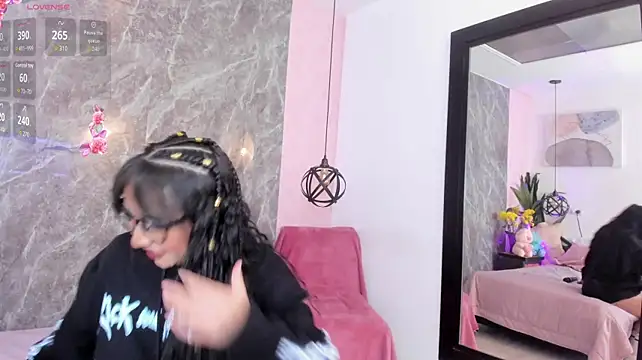 Chat +18 de Meg_Stein ao vivo