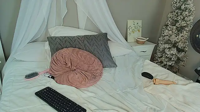 bloom_apple – Naživo XXX chat