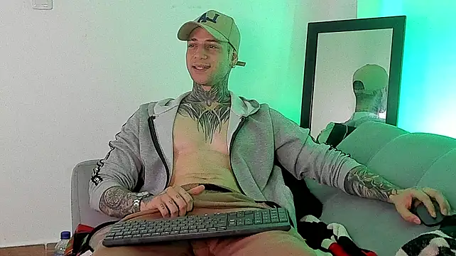 michael_fx1 élő XXX-chatje