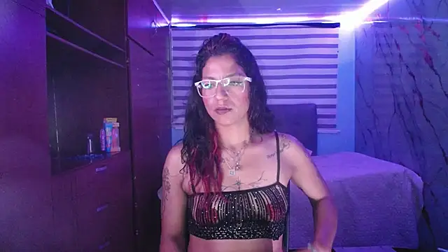 SamathaMay 라이브 XXX 채팅