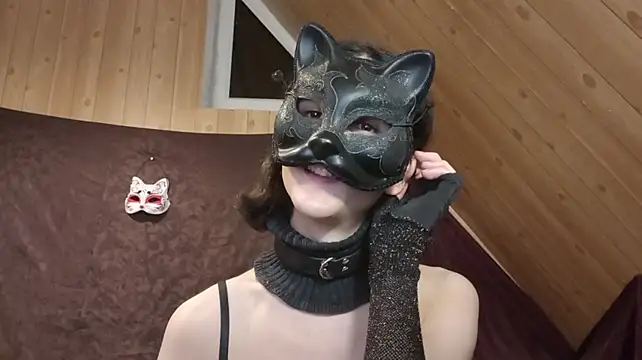 NovaKitty888 Adlı Modelin Canlı XXX Sohbeti