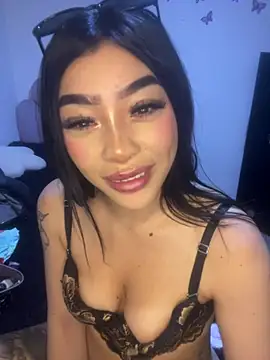 DAKOTA_SAKURAのライブXXXチャット