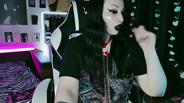 Chat +18 de Kitty_goth ao vivo