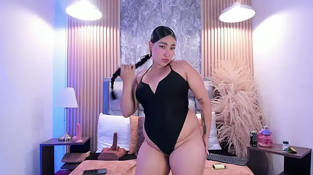 دردشة Sulay_Kim الجنسية المباشرة