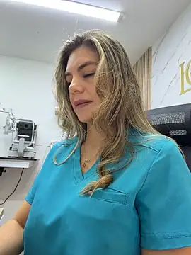 alicee16 Chat XXX in diretta