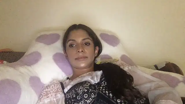karlatiburcio's Live XXX Chat