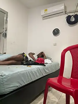 bigdick211292 现场XXX聊天