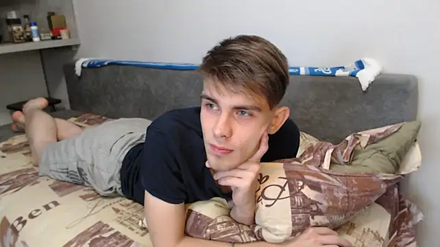 Student_Oliver's Live XXX Chat