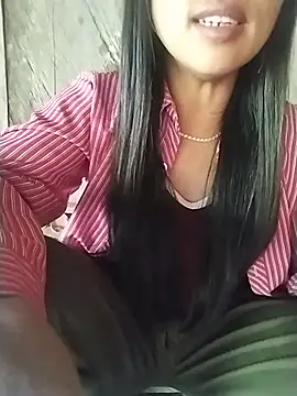 Helen-nn Adlı Modelin Canlı XXX Sohbeti