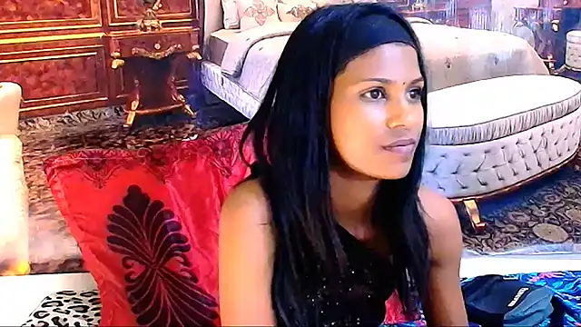 IndianSilkySpice's Live XXX Chat