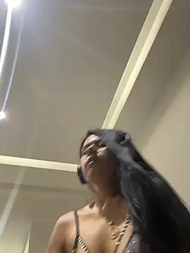 แชท XXX สดของ Cherryblazexoxo