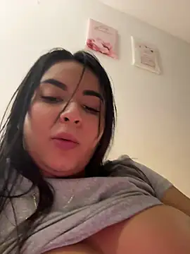 Czat XXX na żywo – Jenn_Layton