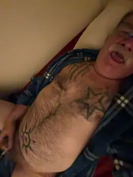 Czat XXX na żywo – Caesar_Baxter