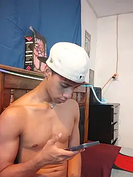 Chat XXX Live Dennis_Lupers