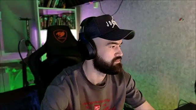 _Serious_Man Chat XXX live