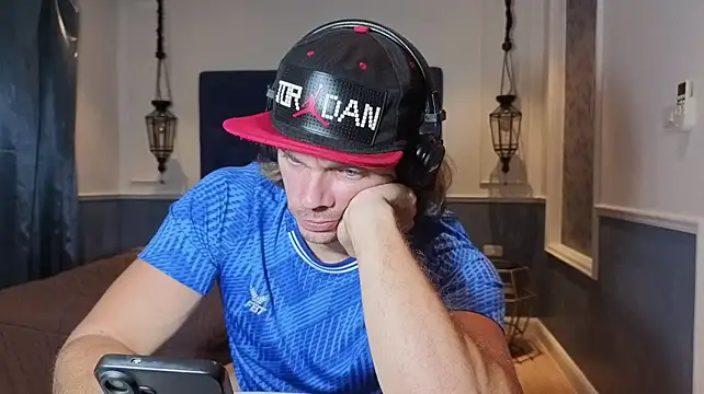 Živý XXX chat Marrymeplz
