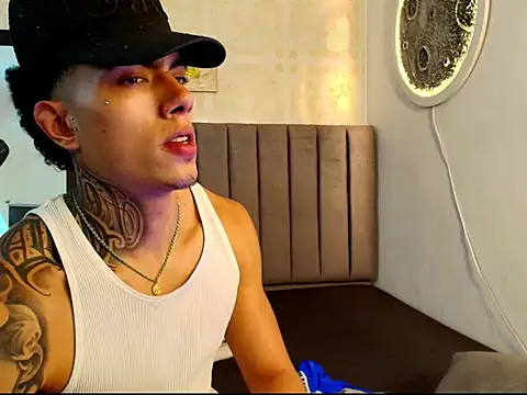 XXX chat uživo modela zeta_333