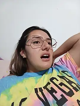 Chat +18 de LuisaLean ao vivo