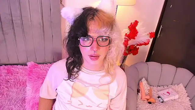 Živý XXX chat Hunter_Moon