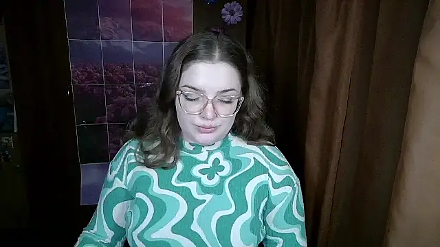 Teasing_Dora élő XXX-chatje