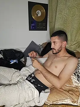 Chat +18 de Yris-04 ao vivo