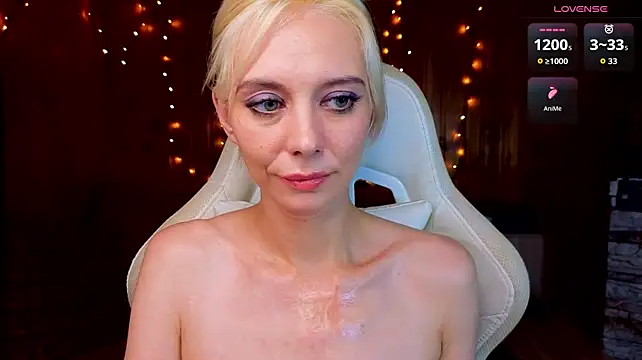 Blondice Adlı Modelin Canlı XXX Sohbeti