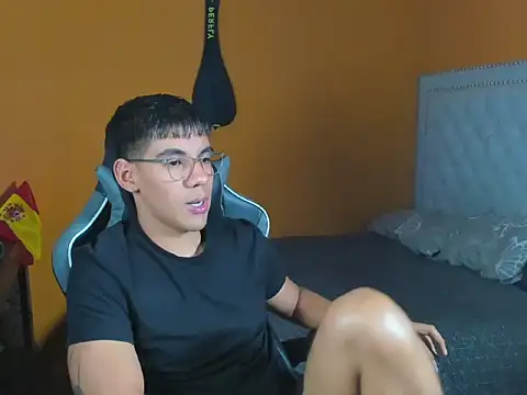 Živý XXX chat KARIB88