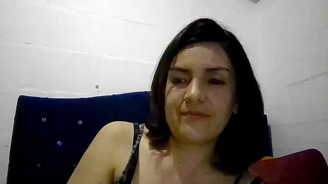 princessbella93 XXX чат на живо