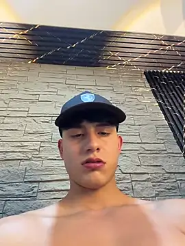 Lander_Cruz Live XXX-Chat