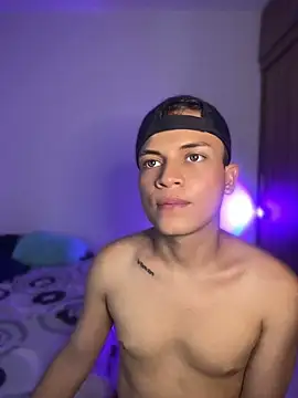 _Leo_Boyn Live XXX chat