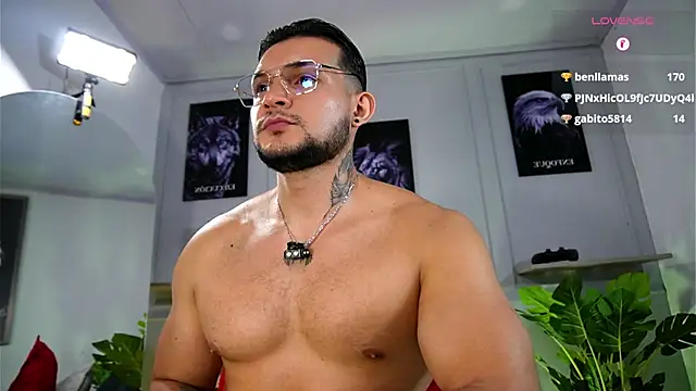Marco_Vega Chat XXX live