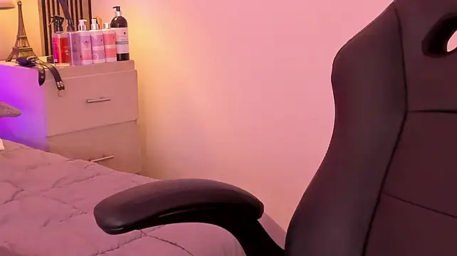 AmberGreyy_'s Live XXX Chat