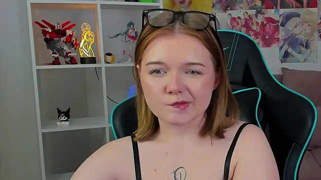ElinaVale's Live XXX Chat