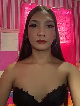 SabrinaHugeCock 现场XXX聊天