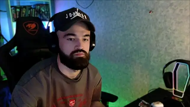 Онлайн чат XXX _Serious_Man