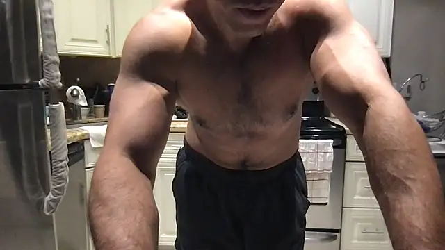 Chat XXX ao vivo de BigGuyMuscle