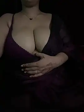 Онлайн чат XXX DarlingRuby