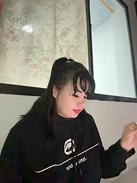 Chat XXX ao vivo de Hey_Cata