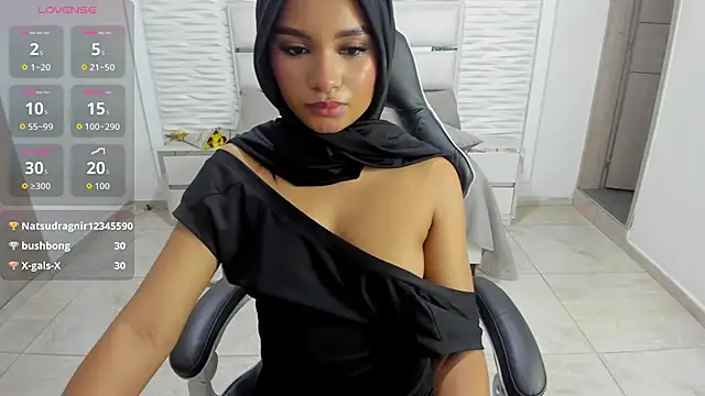 Layla_irfan: απευθείας συνομιλία ΧΧΧ
