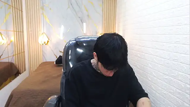 Chat XXX Live Cry_thereal