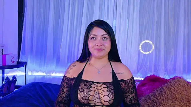 Victoria_J Chat XXX live