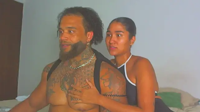 ragnar0825's Live XXX Chat