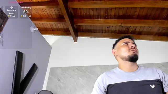 XXX chat uživo modela Cupeer-1