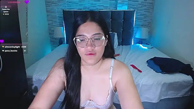 Alison_ski2 লাইভ XXX চ্যাট