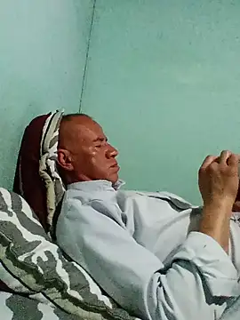 mateosantos111 Шоу с уебкамера