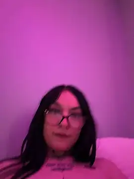 Chat +18 de lilah_rose ao vivo