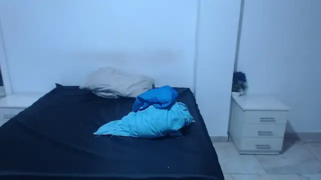 XXX chat uživo modela thiago_moon