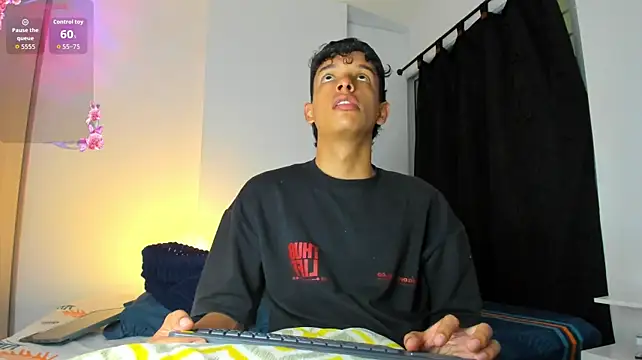 Maxfrost1 Webcam Show