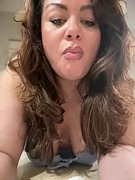 BadAssVeronica 现场XXX聊天